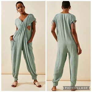 Free People Jaila Criss Cross Endless Summer Jogger Leg Jumpsuit Sz Medium